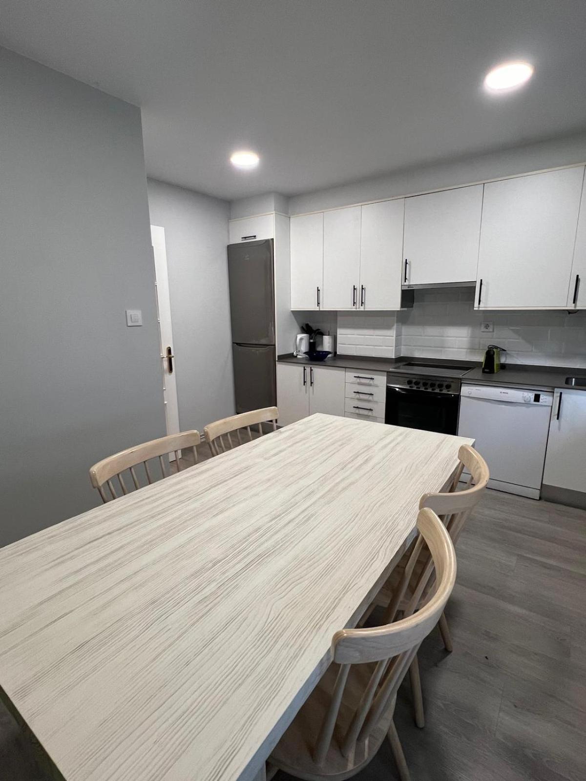 Centrico Y Acogedor Piso Con Garaje Apartment Ла Коруня Екстериор снимка